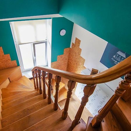 Friends Hostel Lviv Rustaveli Str מראה חיצוני תמונה