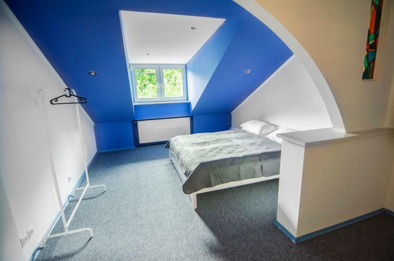 Friends Hostel Lviv Rustaveli Str מראה חיצוני תמונה